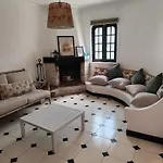 Casa Flores 度假居