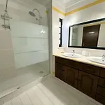 Casa Flores * 阿尔布费拉