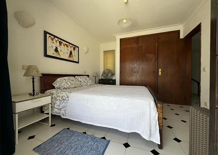 Casa Flores 度假居 *