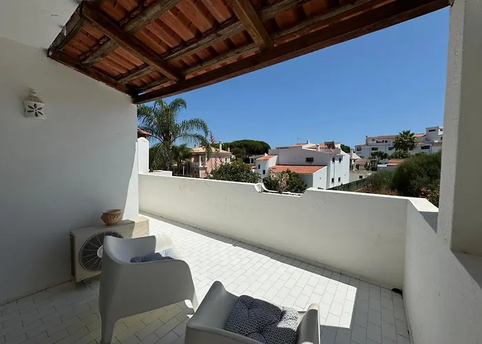 度假居 Casa Flores 阿尔布费拉