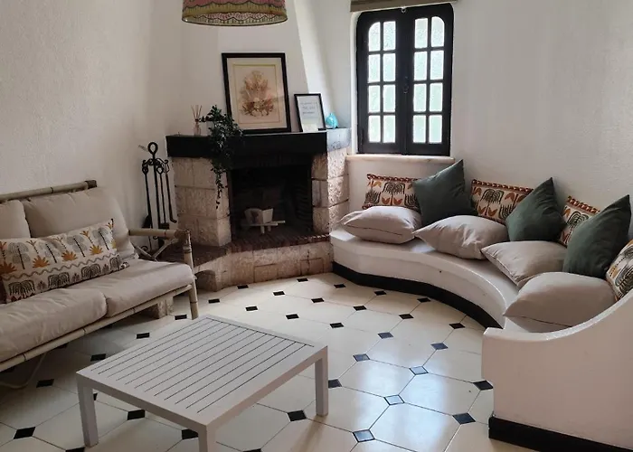 Casa Flores 度假居