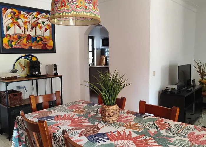 Casa Flores 度假居 *