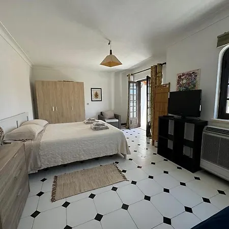 Hébergement de vacances Casa Flores *